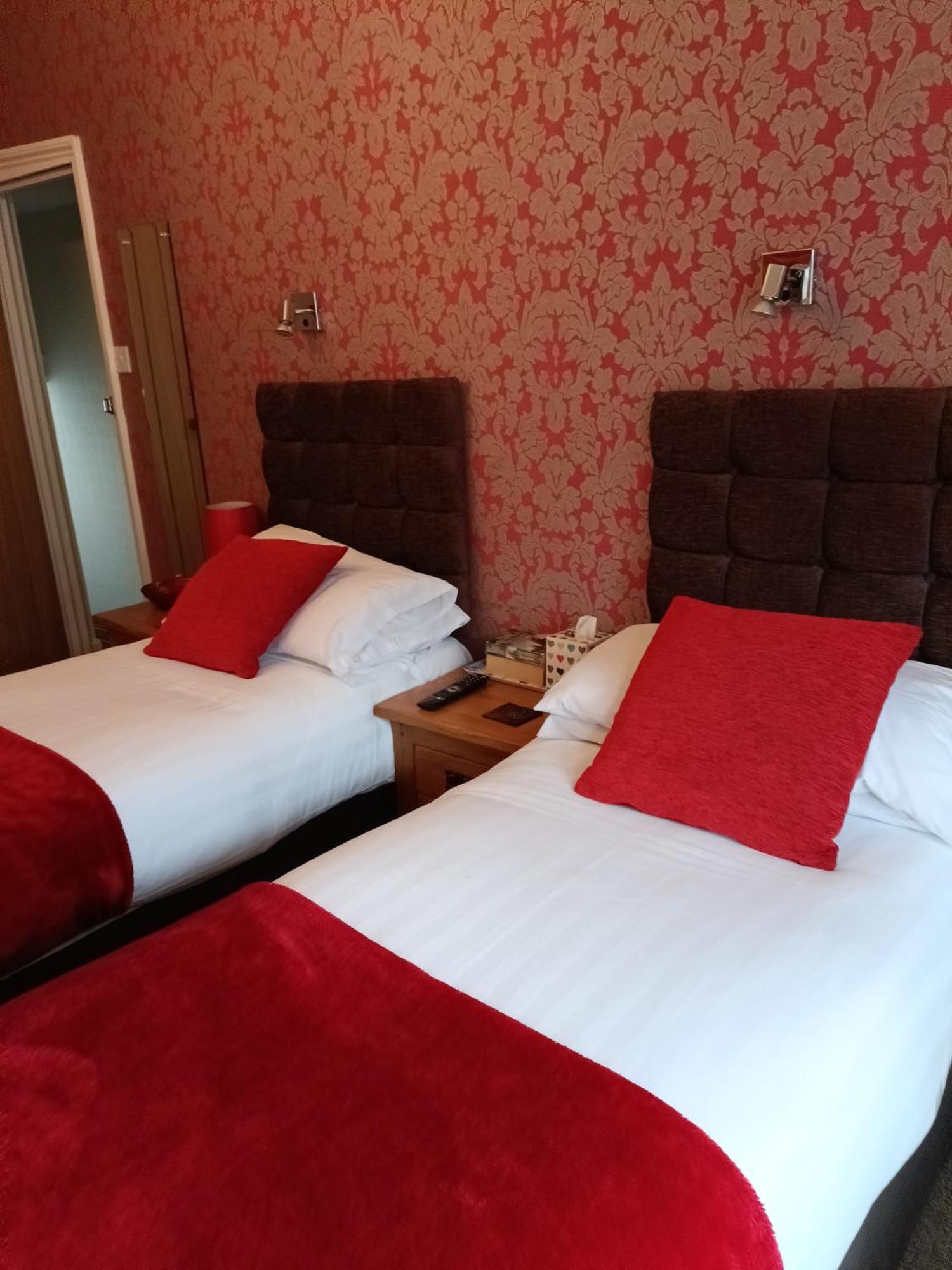 Lawnswood Guest House Torquay Dış mekan fotoğraf